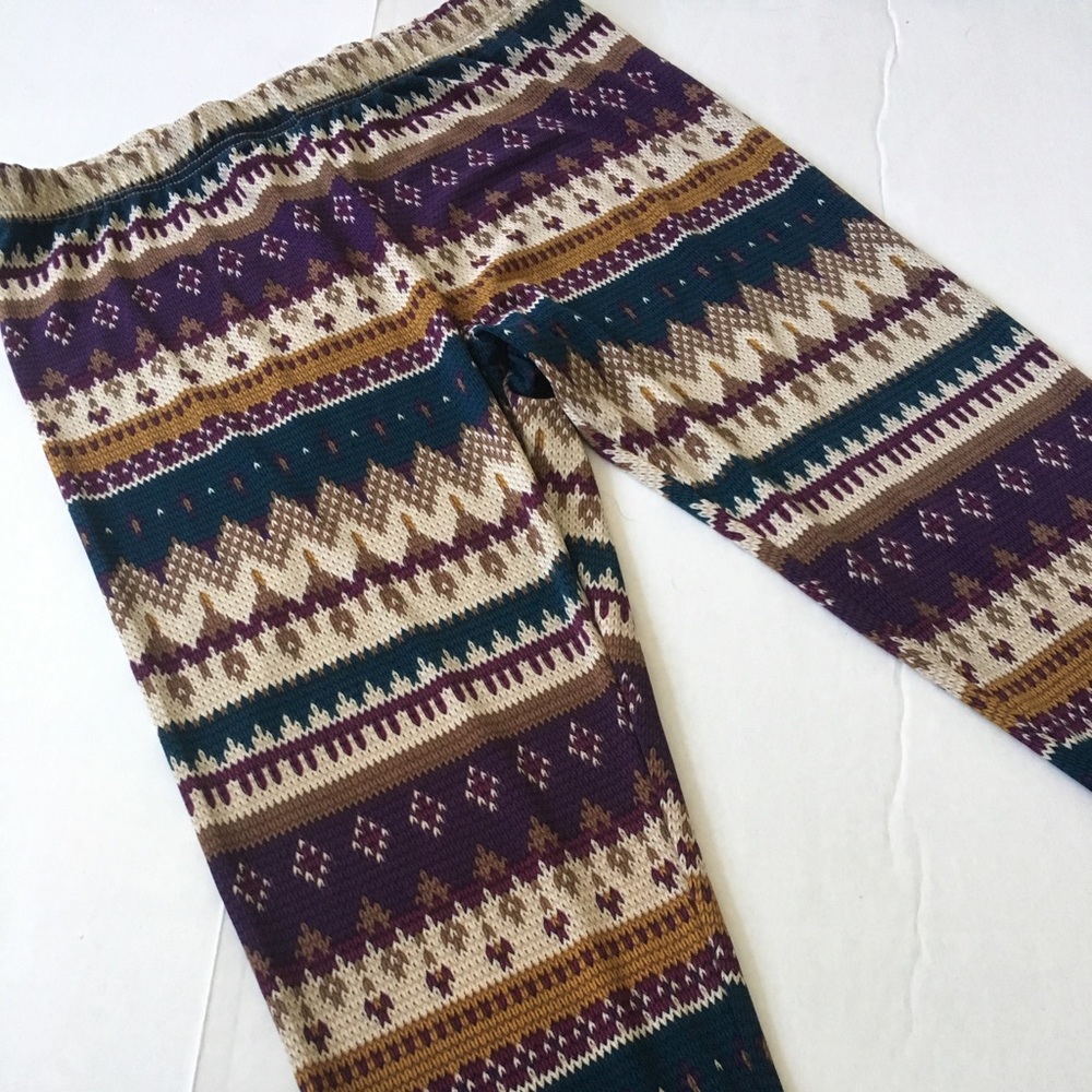 The ZigZag Stripe Sweater Looking Leggings